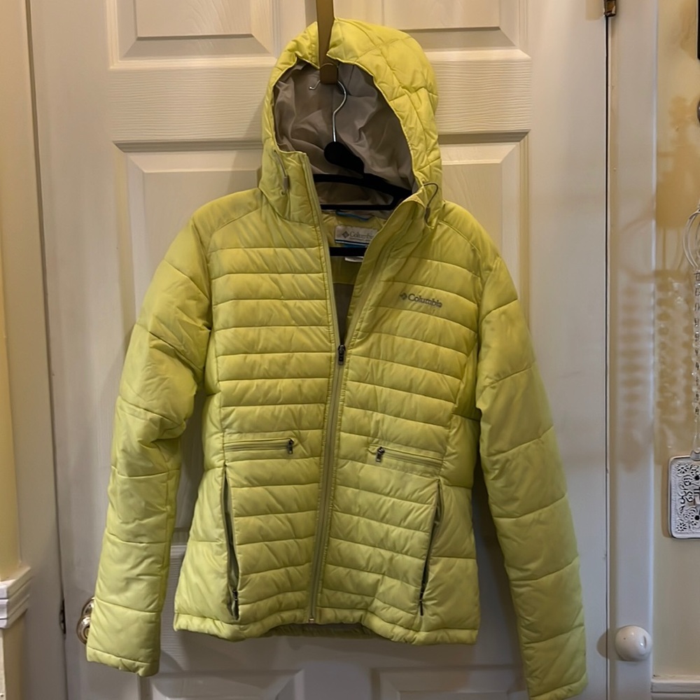 Columbia m lime green puffer